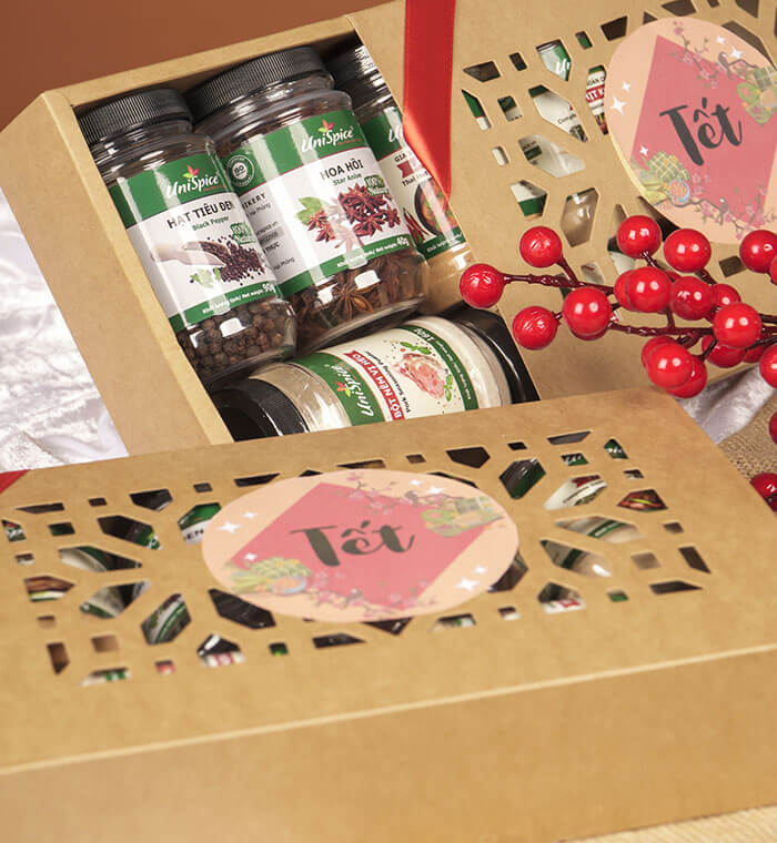 Gift set of 6 UniSpice Tet seasonings