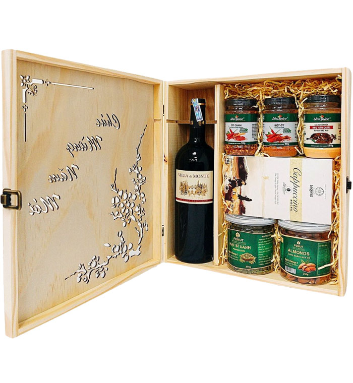 Tết Đoàn Viên, Trao Yêu Thương