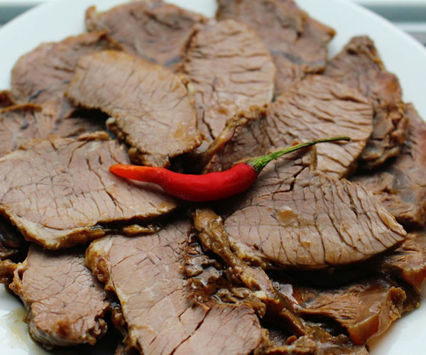 Bắp bò kho mật mía